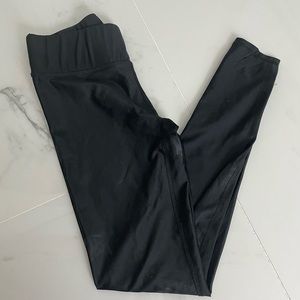 Terez Foil Printed Leggings